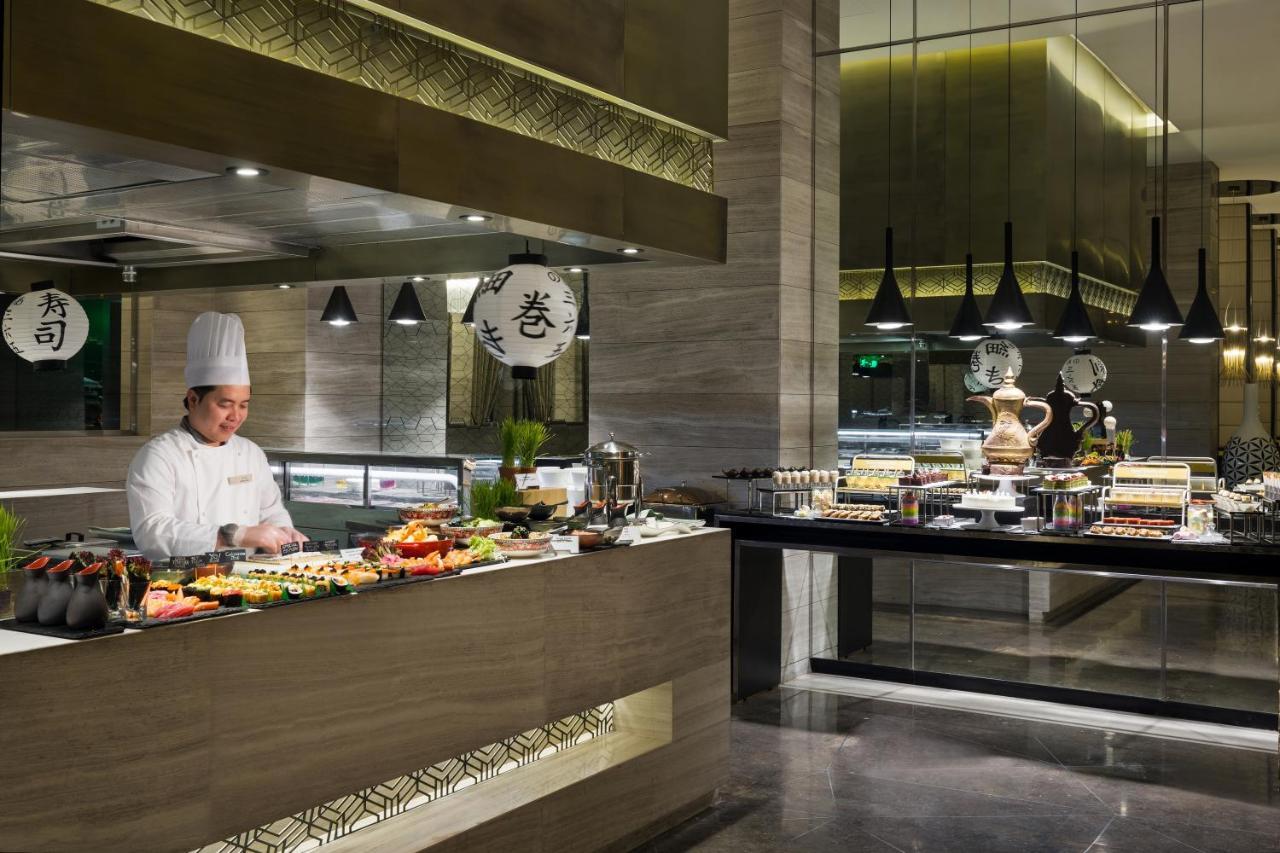 Fairmont Riyadh Exterior photo The buffet at the hotel