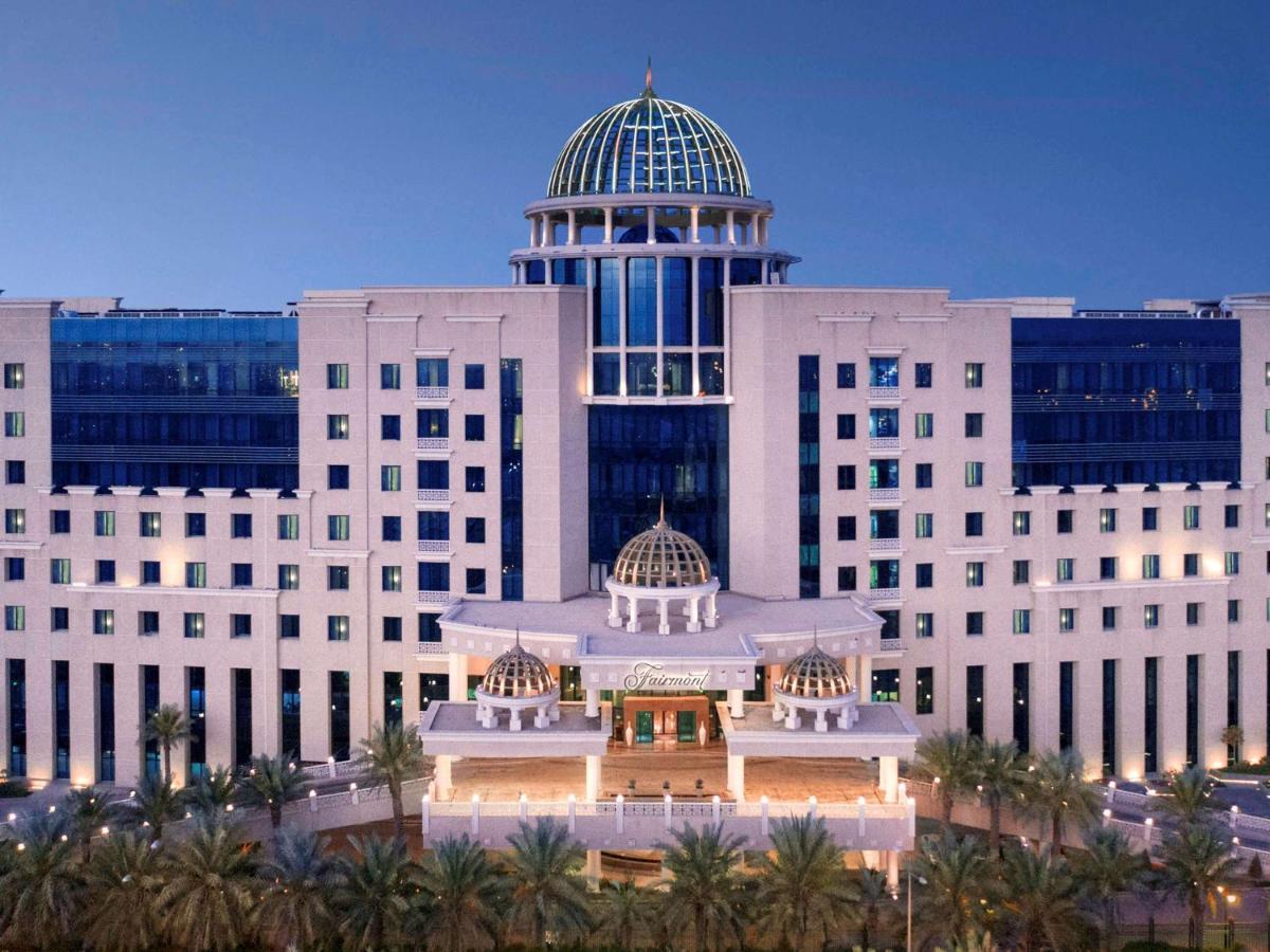Fairmont Riyadh Exterior photo The Ritz-Carlton, Dubai