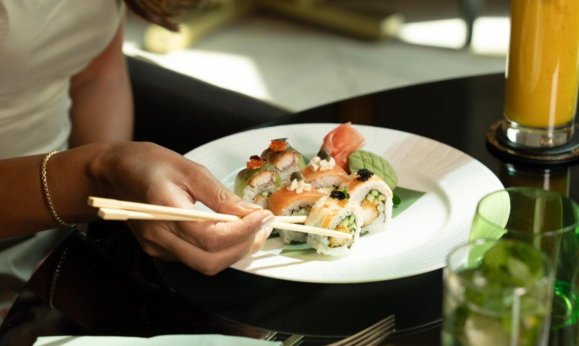 Fairmont Riyadh Exterior photo Sushi