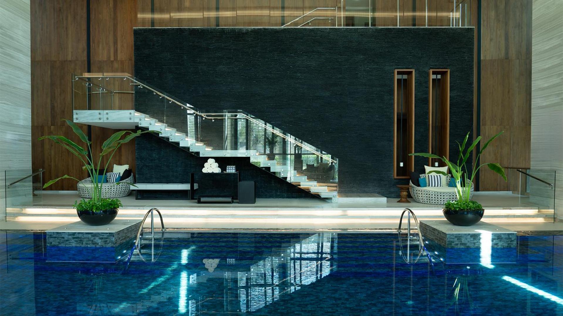 Fairmont Riyadh Exterior photo The pool at the hotel